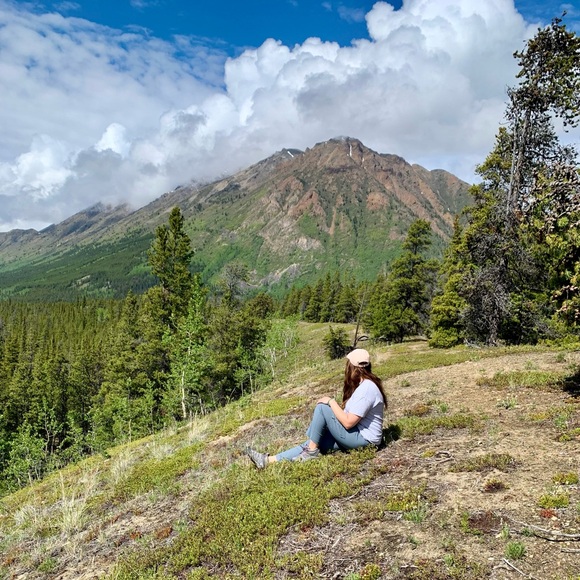 Meet your Posher, Nadia - Picture 1 of 1